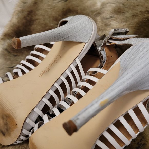 Calvin Klein 4" Heels - Picture 4 of 6